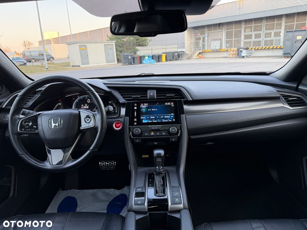 Honda Civic 1.5 i-VTEC Turbo CVT Prestige - 17