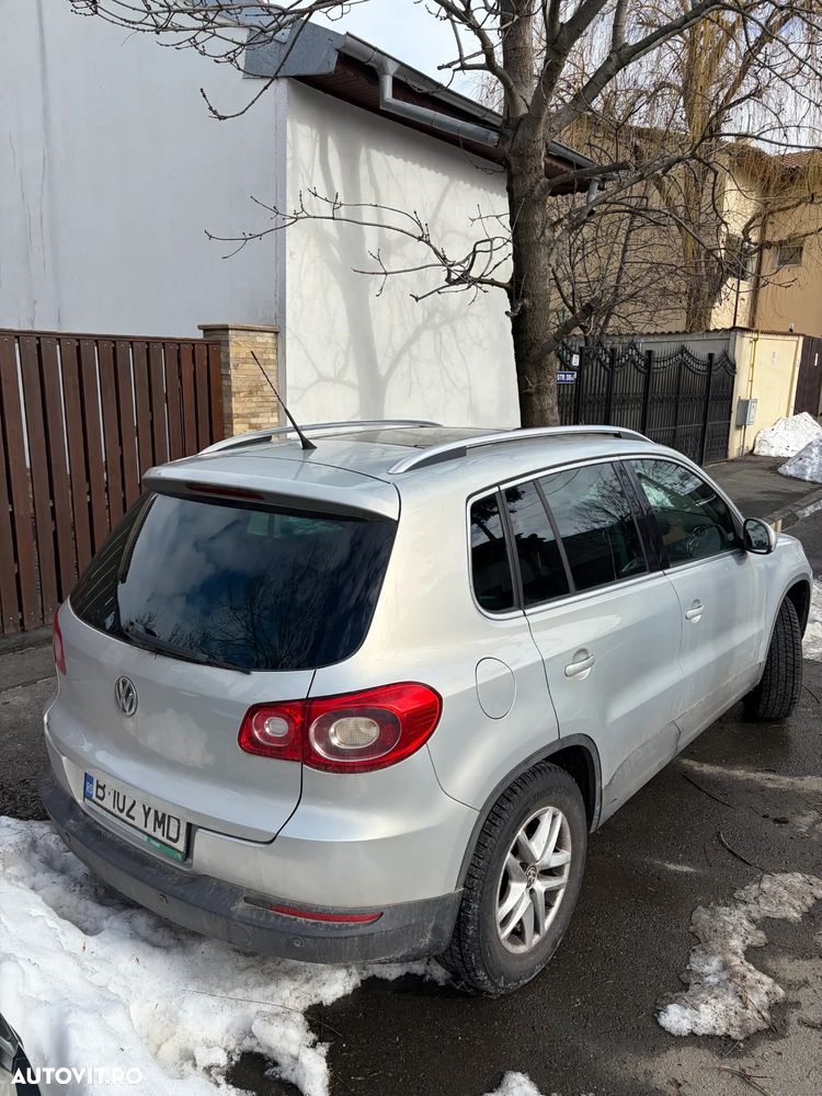Volkswagen Tiguan - 6