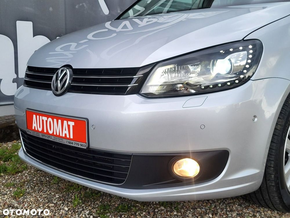 Volkswagen Touran - 22