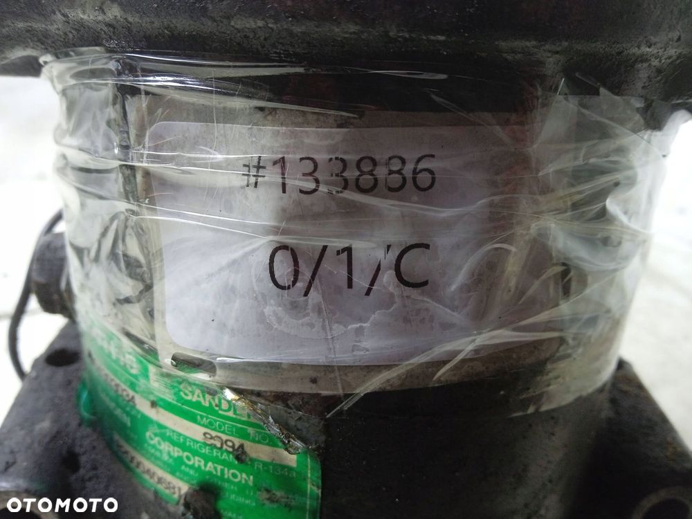 Kompresor Sprężarka Klimatyzacji 8200040681 Renault Scenic Ii 1.9 Dci - 9