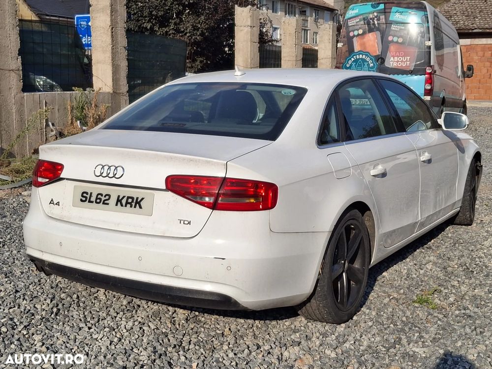 Audi A4 Limuzina - 5