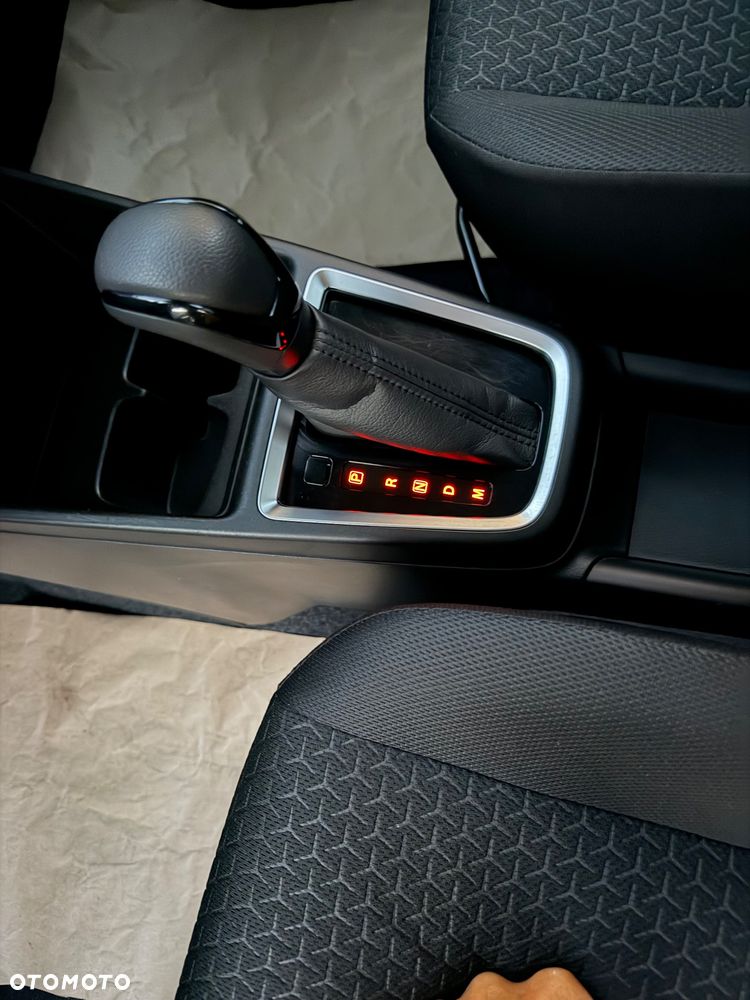Suzuki Swift 1.2 Dualjet Hybrid CVT Comfort - 22