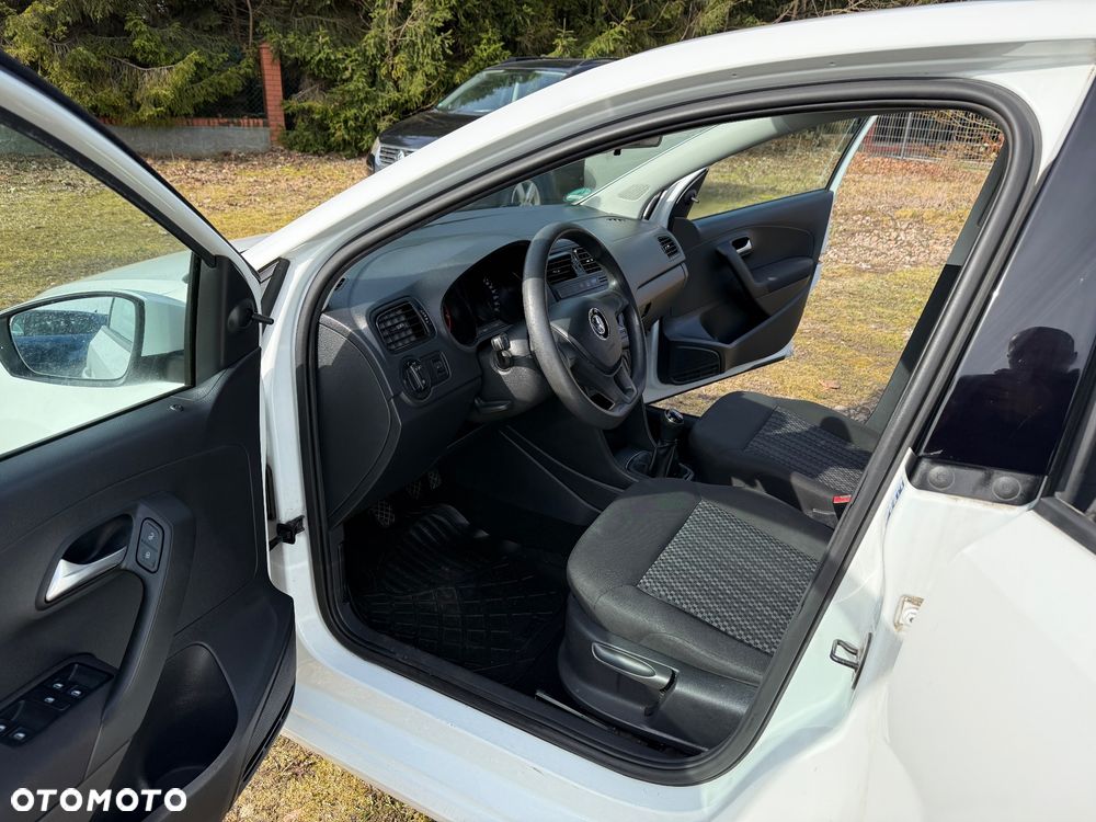 Volkswagen Polo 1.0 (Blue Motion Technology) Trendline - 18