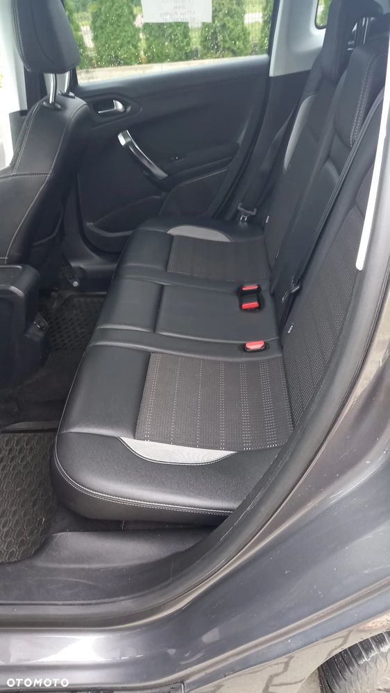 Peugeot 2008 1.6 VTi Active - 8