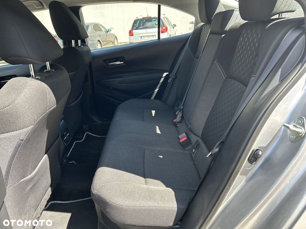 Toyota Corolla 1.8 Hybrid Comfort - 13