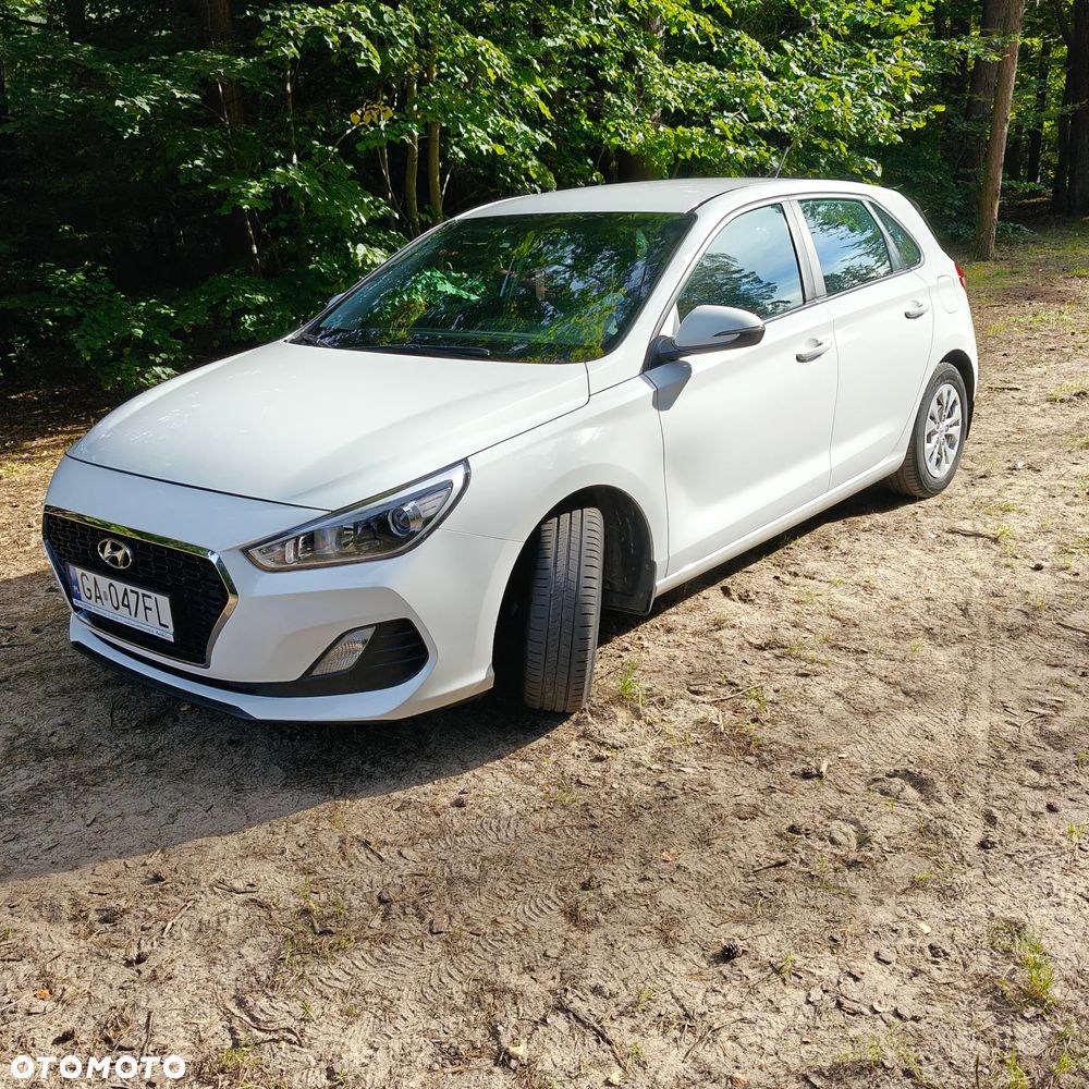 Hyundai i30 1.4 Classic + - 15