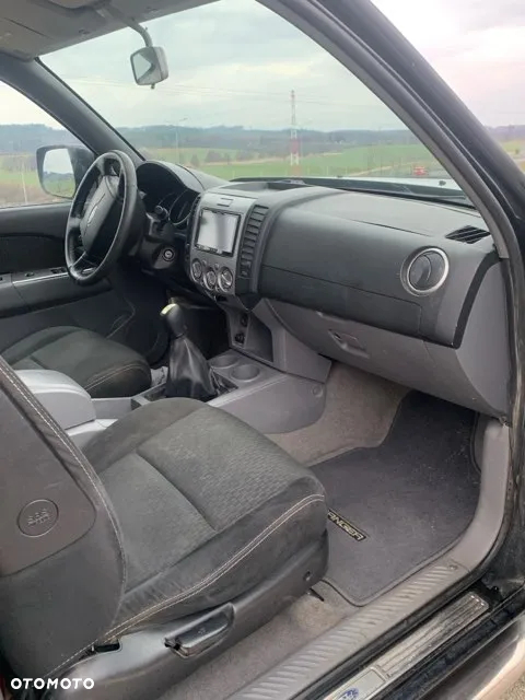 Ford Ranger - 9