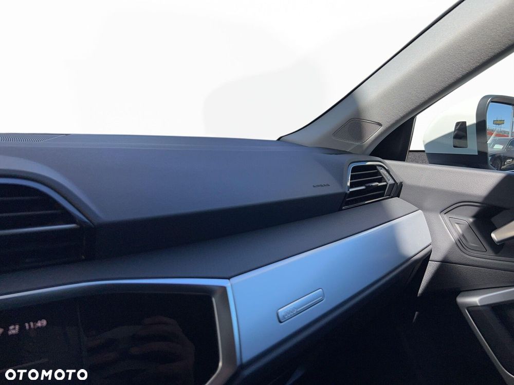 Audi Q3 Sportback - 38