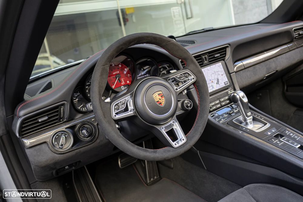 Porsche 911 (991) Carrera GTS Cabriolet PDK - 11