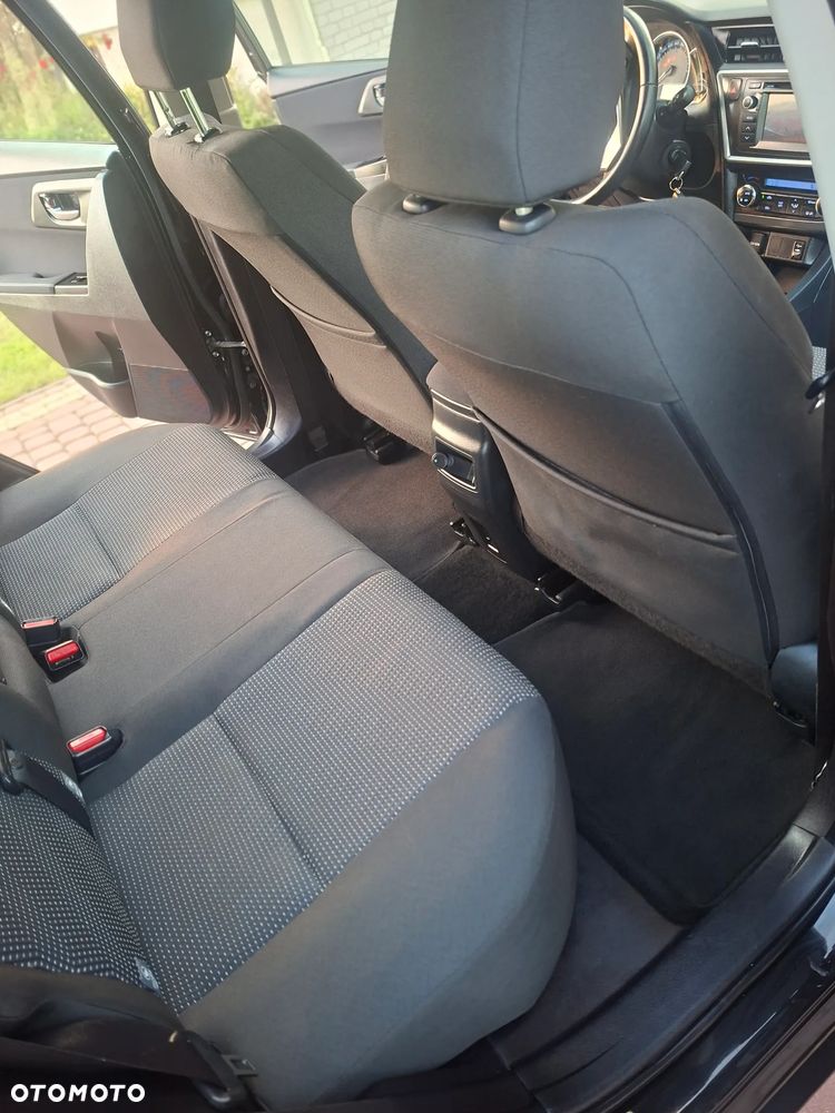Toyota Auris 1.6 Edition - 20