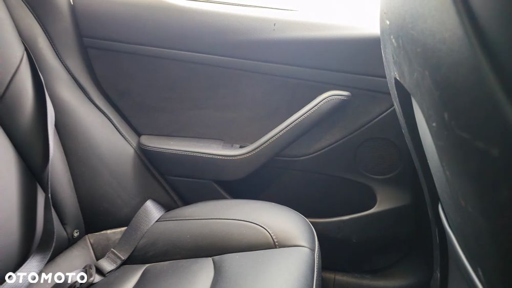 Tesla Model 3 Long Range RWD - 14