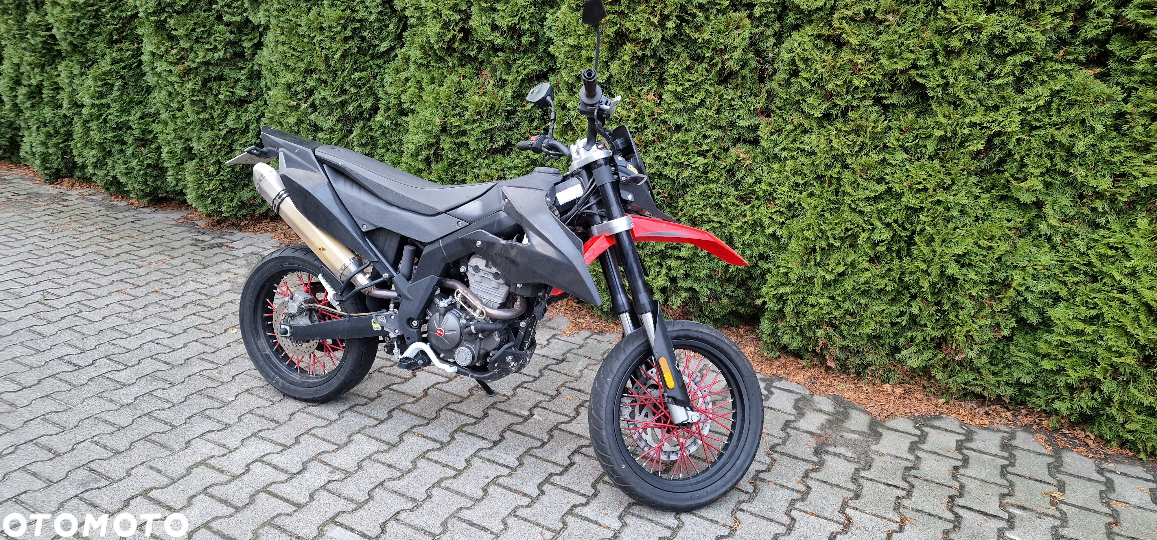 Aprilia SX