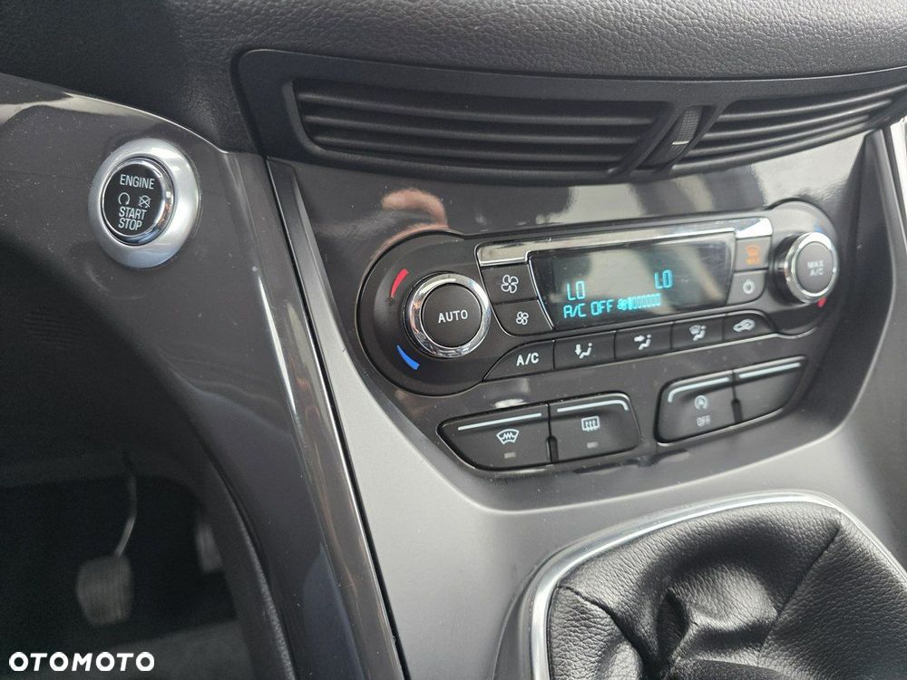 Ford Kuga 2.0 TDCi 4WD Titanium - 21