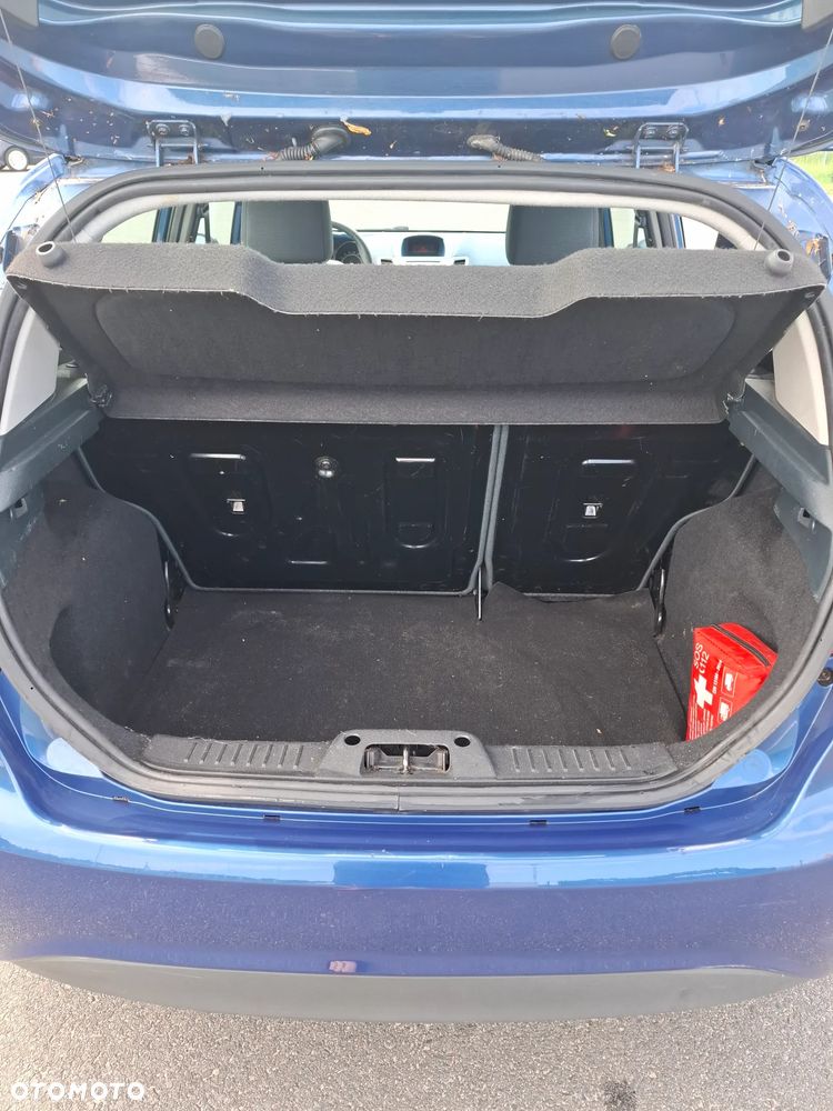 Ford Fiesta 1.25 Trend - 17