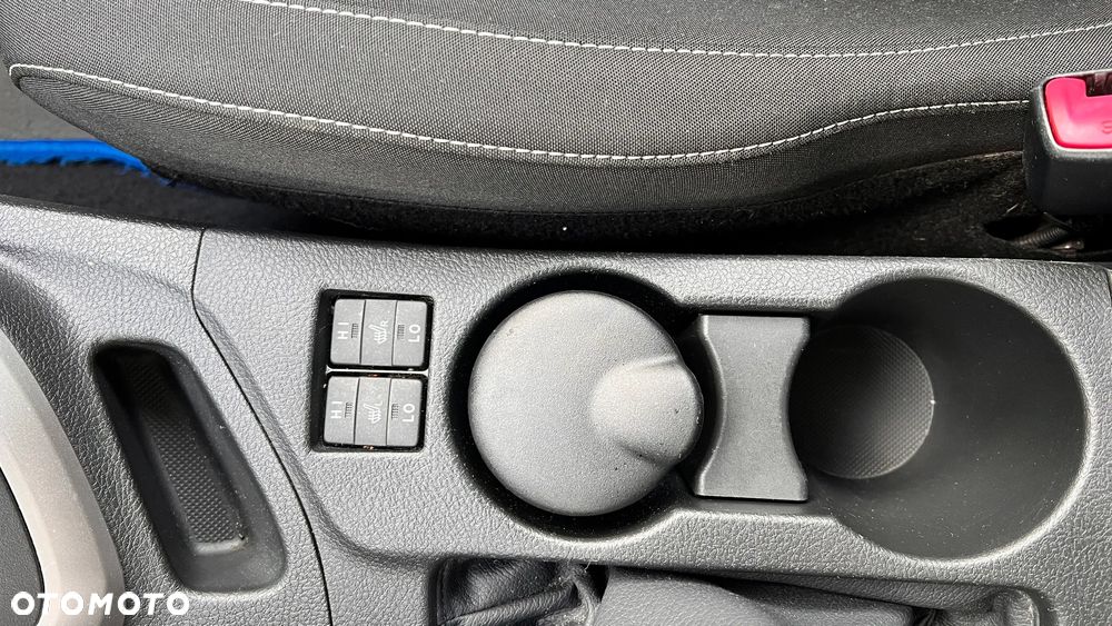 Toyota Auris - 15