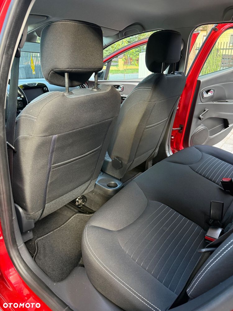 Renault Clio 1.2 16V Zen - 17