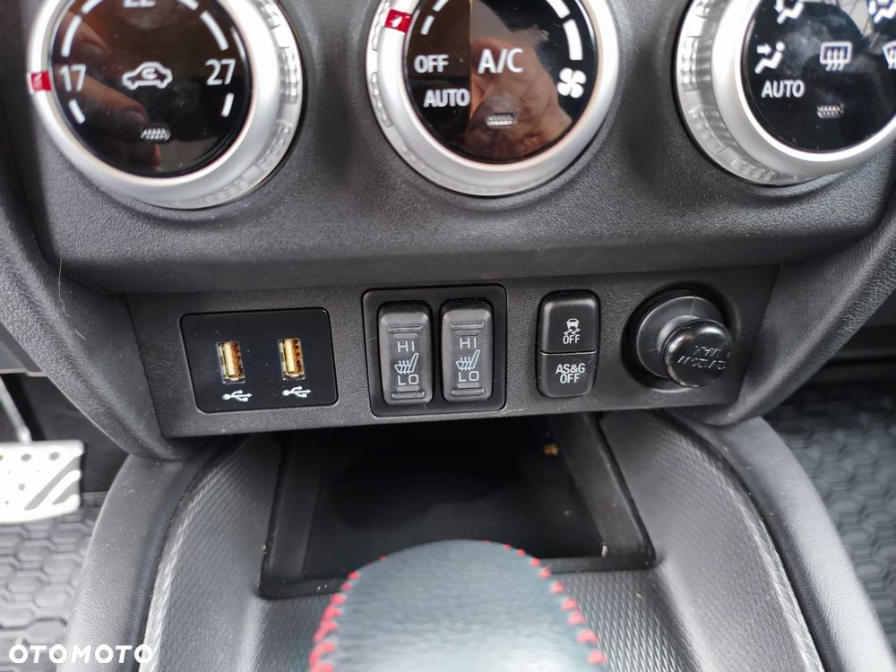 Mitsubishi ASX 2.0 Insport CVT - 23