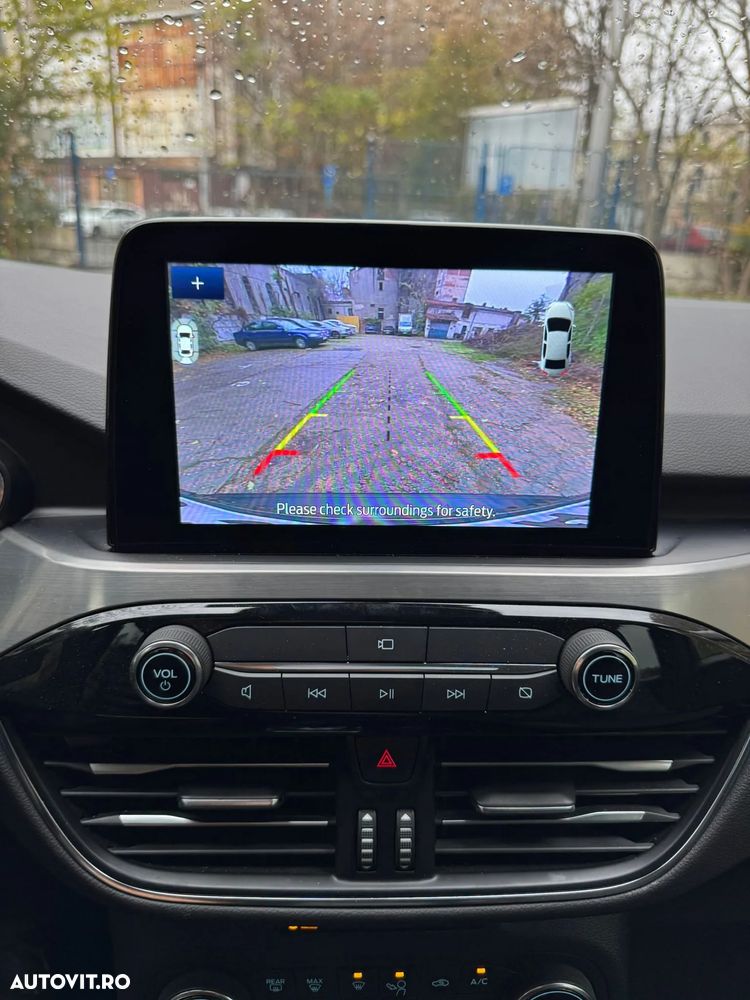 Ford Kuga 2.5 Duratec FHEV AWD Titanium - 21