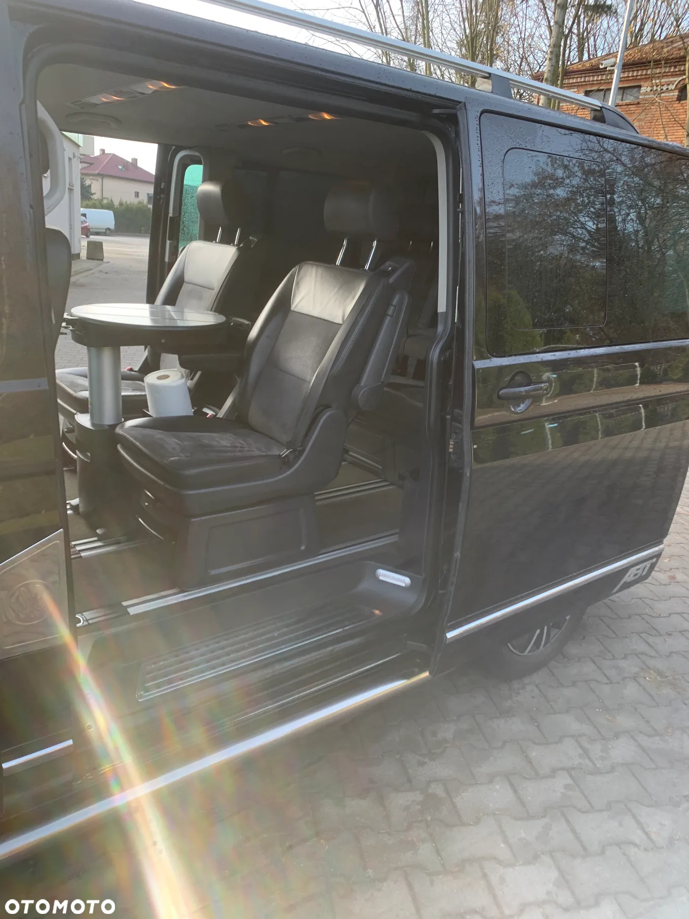 Volkswagen Multivan - 21