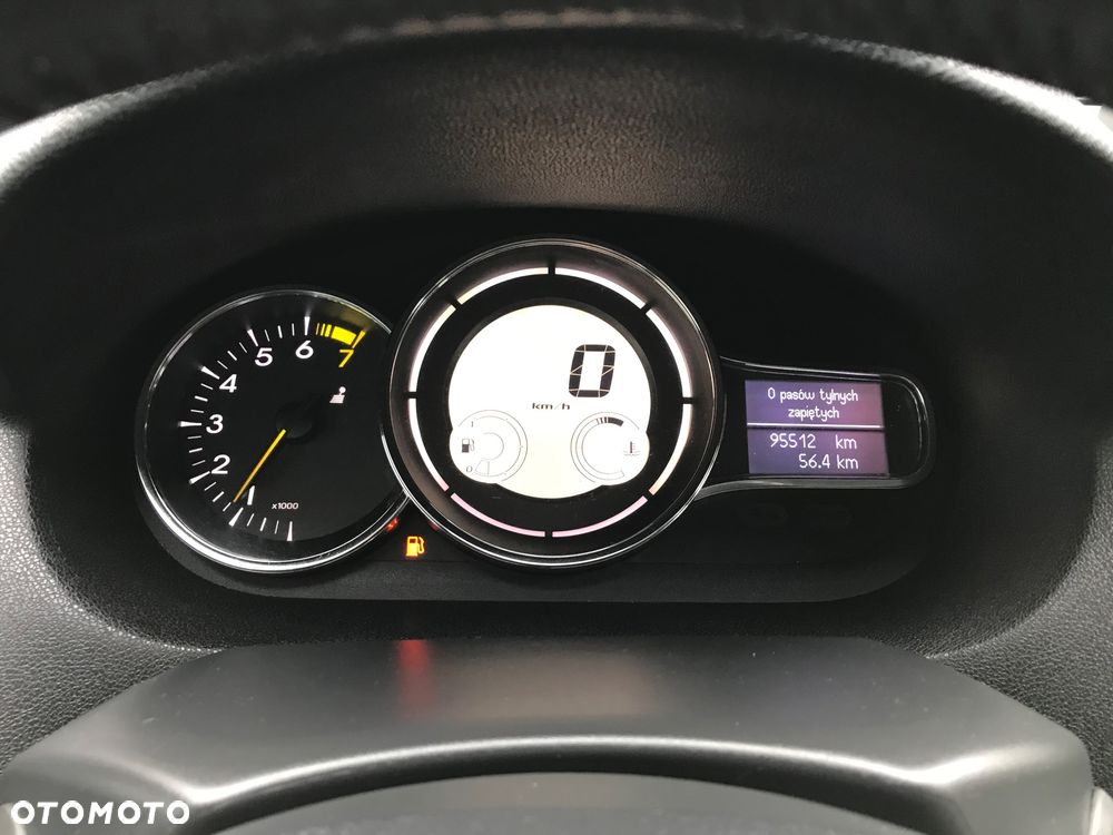 Renault Megane 1.6 16V 110 Paris - 8