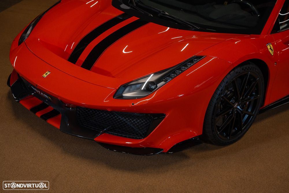 Ferrari 488 Pista - 7