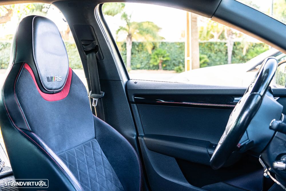 Skoda Octavia 2.0 TSI DSG RS 245 - 9