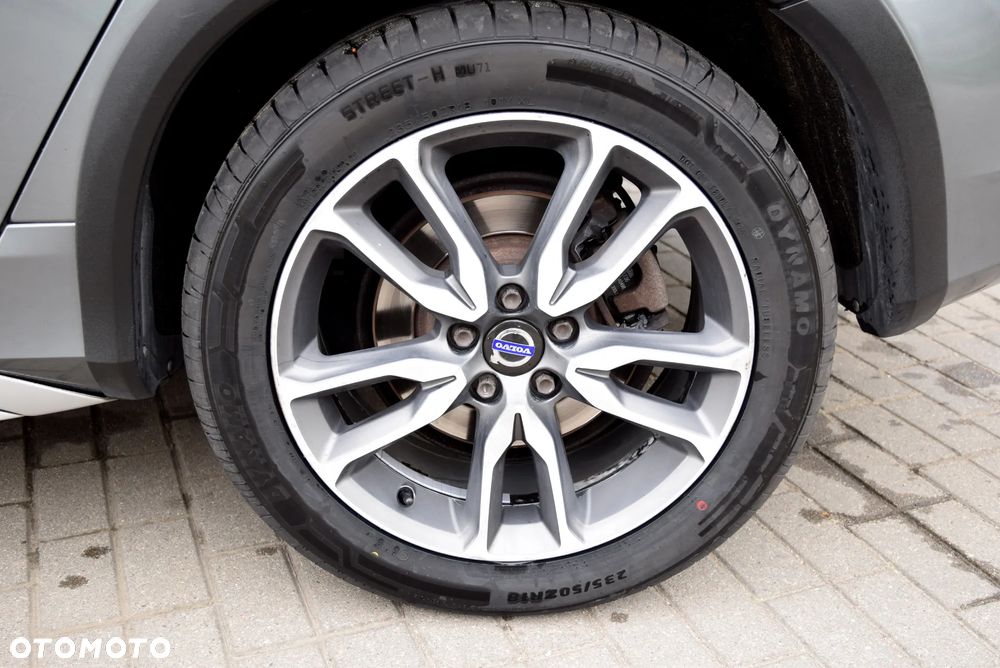 Volvo V60 Cross Country D3 Drive-E Summum - 25