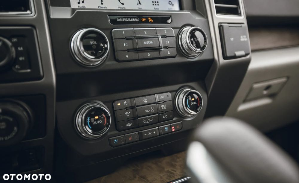 Ford F150 - 19