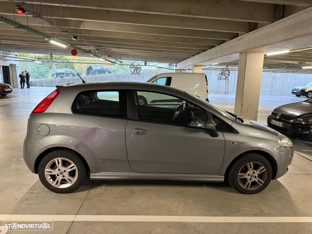 Fiat Grande Punto - 5