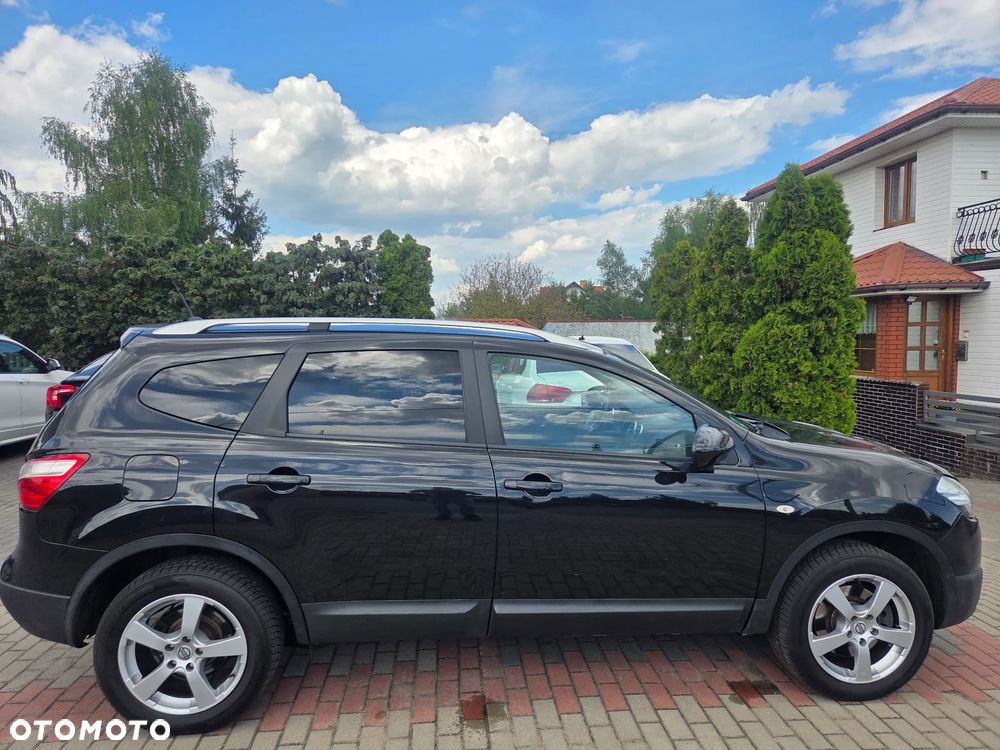 Nissan Qashqai+2 - 9