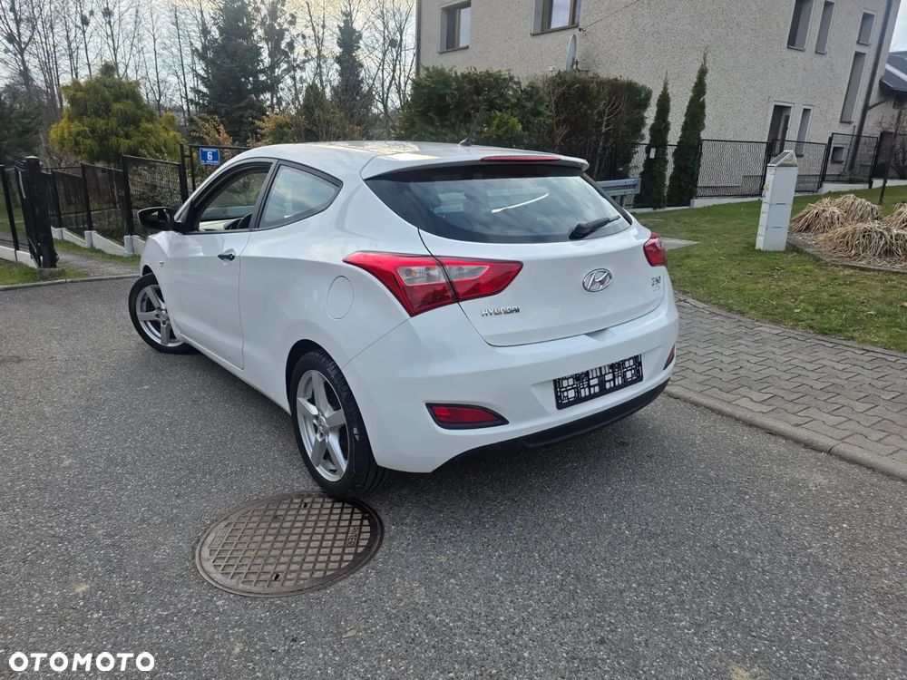 Hyundai i30 1.4 Style - 37
