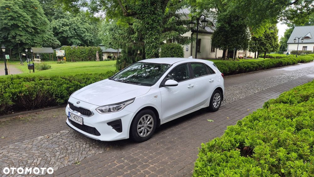 Kia Ceed 1.6 CRDi mHEV L - 11