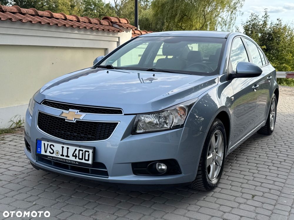 Chevrolet Cruze - 16