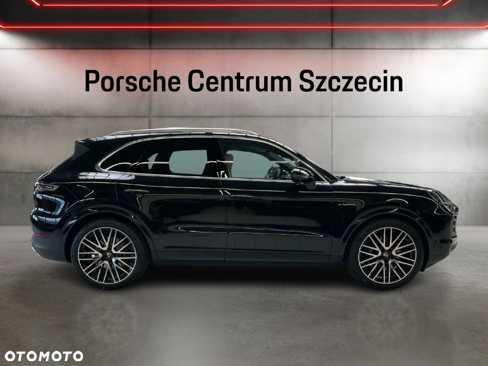 Porsche Cayenne - 6