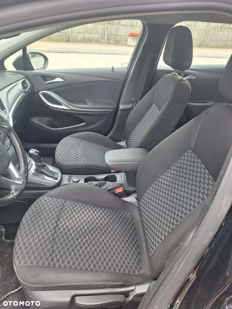 Opel Astra 1.4 T GPF Dynamic S&S - 7