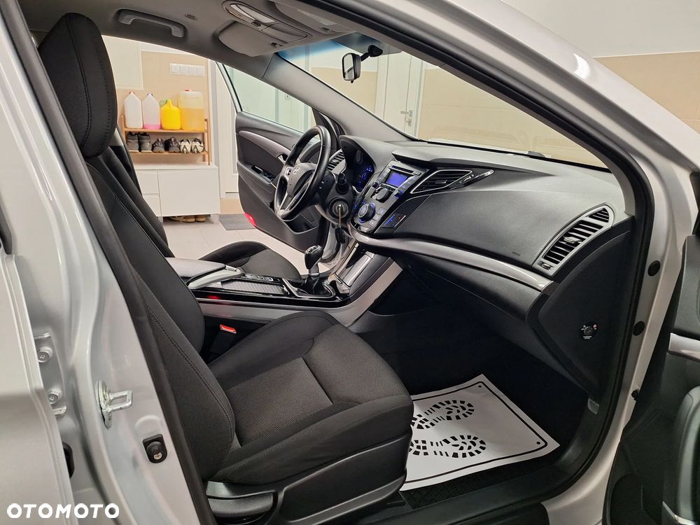 Hyundai i40 i40cw 1.6 Fifa World Cup Edition - 26