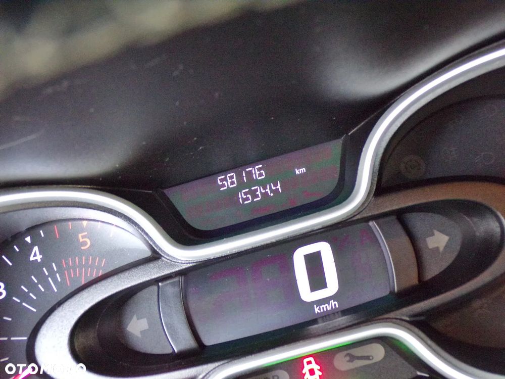 Renault Trafic Grand SpaceClass 2.0 dCi - 18