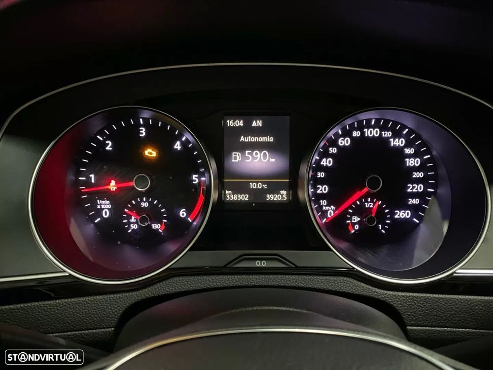 VW Passat Variant 2.0 TDi Confortline - 10