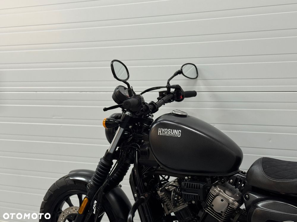 Hyosung GV - 13