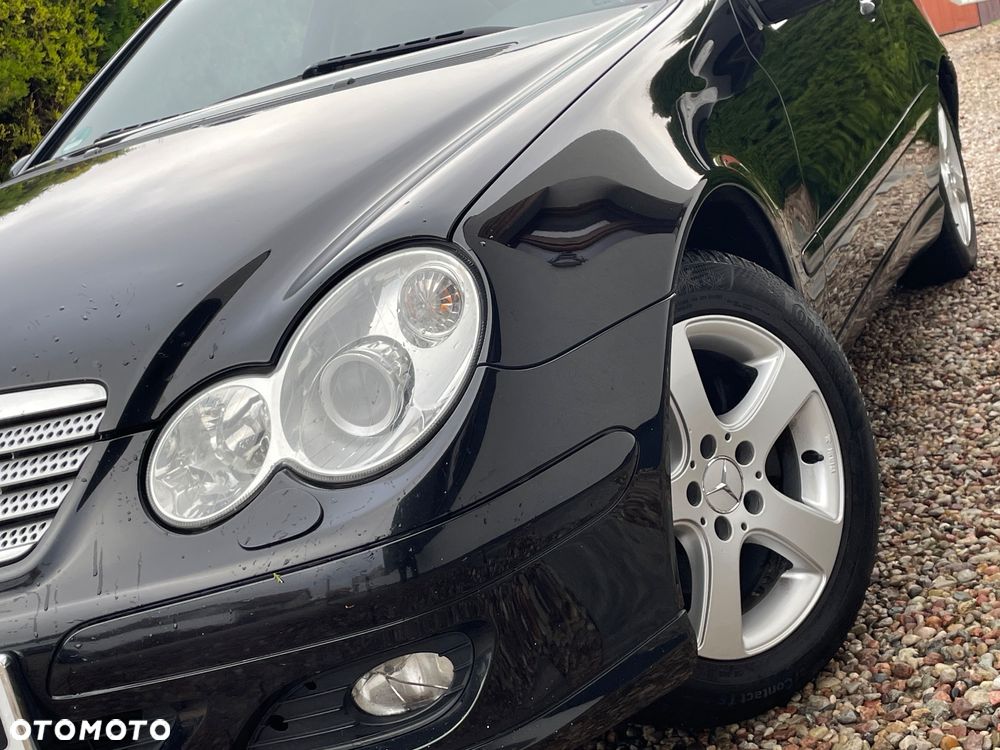 Mercedes-Benz Klasa C 180 Kompressor Sportcoupe - 20