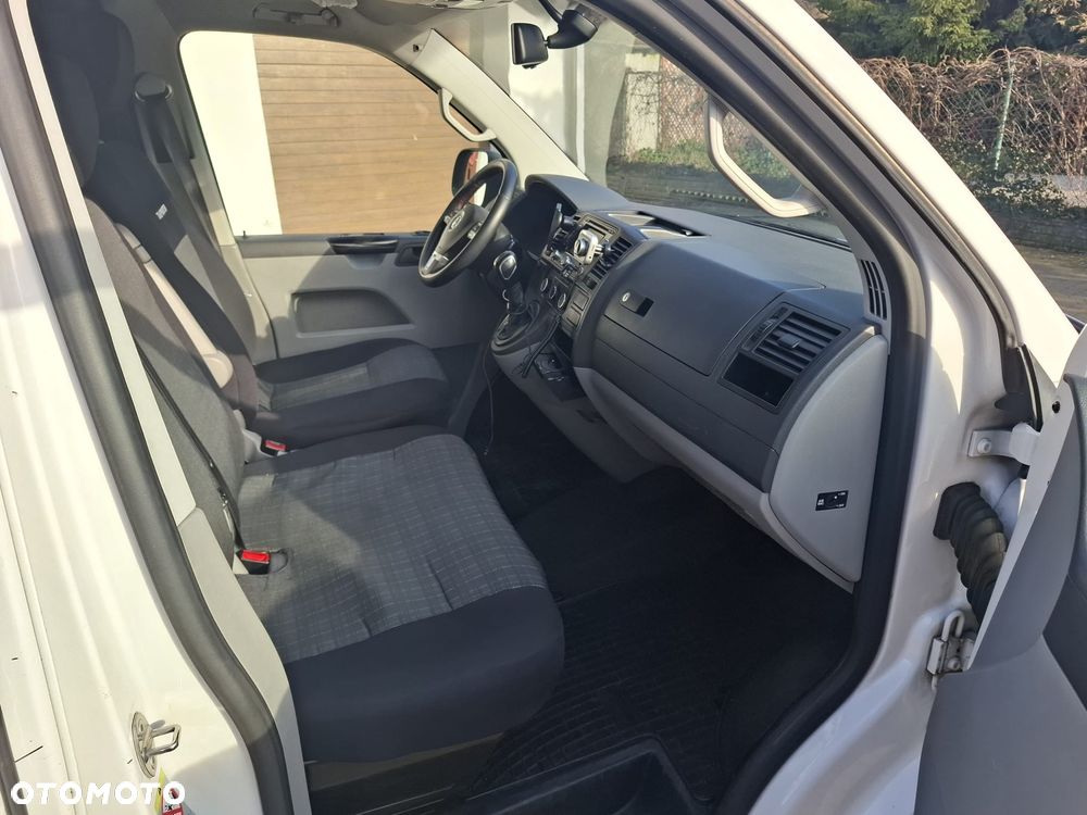 Volkswagen Transport T5 - 27