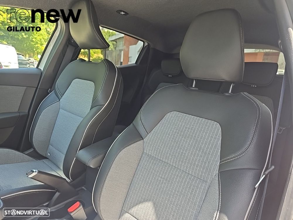 Renault Clio 1.0 TCe Techno Bi-Fuel - 16