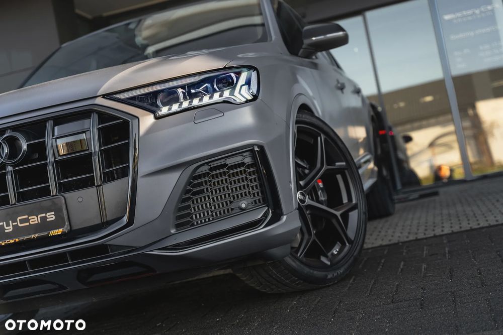 Audi SQ7 4.0 TDI Quattro Tiptronic - 9