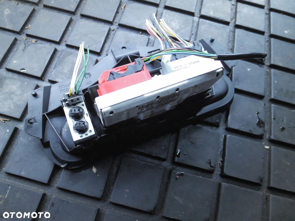 Wyświetlacz Radia Renault SCENIC I LIFT 8200028364A POSIADAM 3 SZT - 6