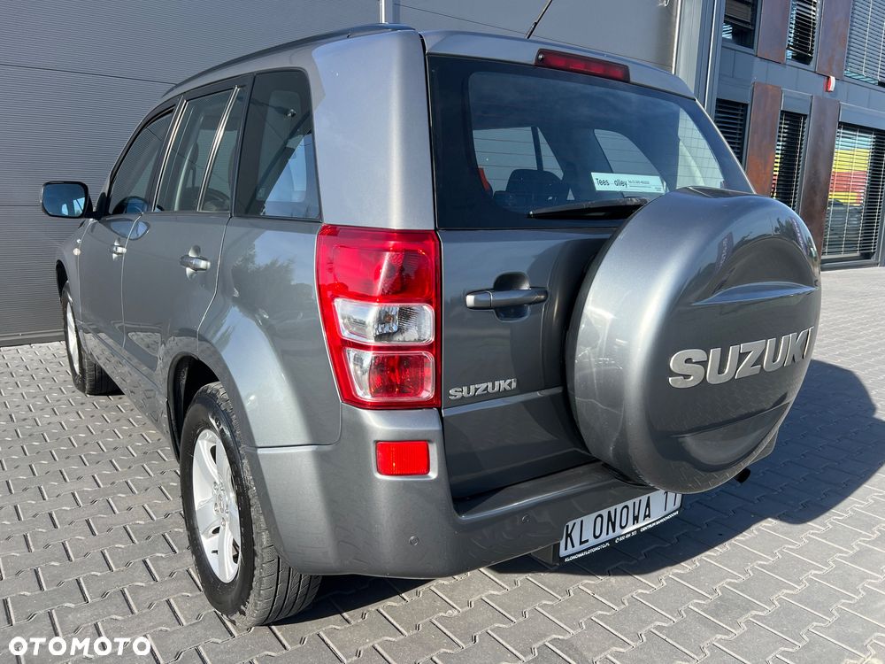 Suzuki Grand Vitara 1.9 DDiS Premium - 10