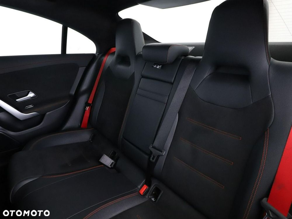 Mercedes-Benz CLA AMG 35 4-Matic 7G-DCT - 18