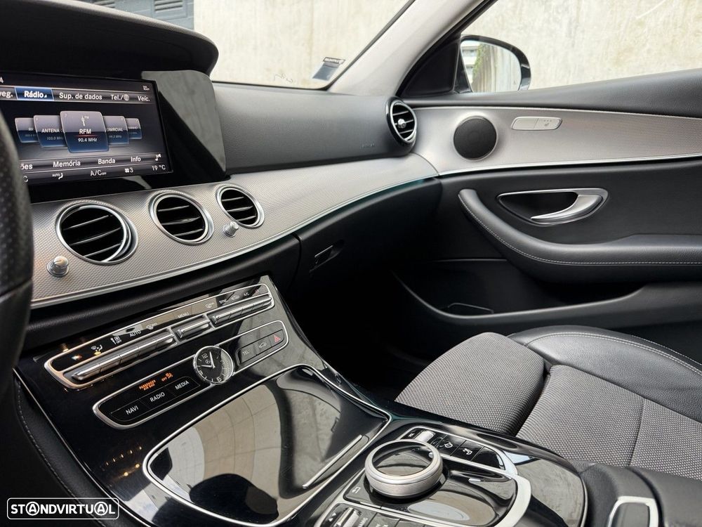 Mercedes-Benz E 220 d T 9G-TRONIC Avantgarde - 12