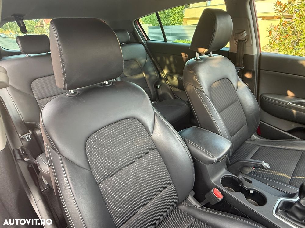 Kia Sportage 1.6 T-GDI 6MT 4x2 Style - 6