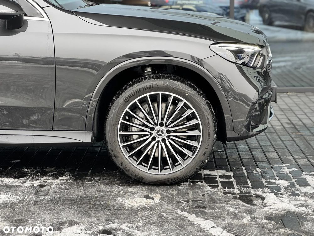 Mercedes-Benz GLC 300 e 4-Matic AMG Line - 8