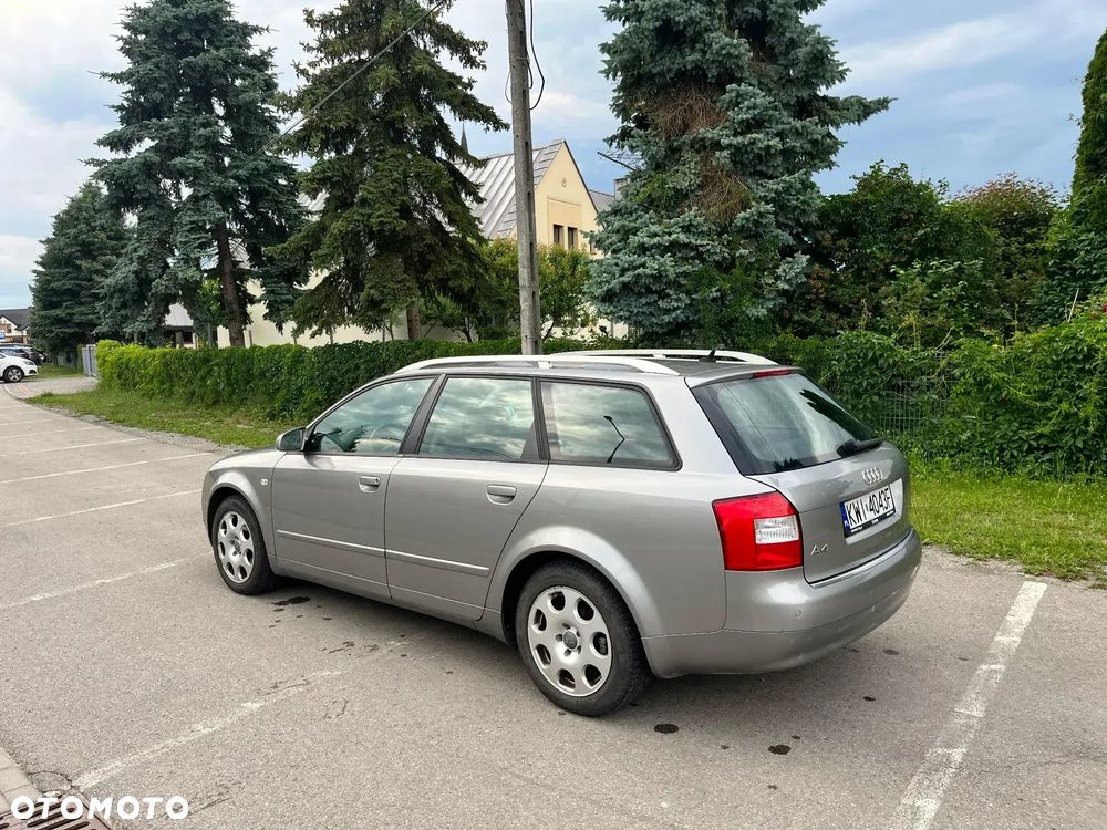 Audi A4 Avant - 2